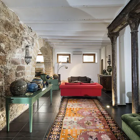 Il Giardino Di Ballaro Boutique B&B-2